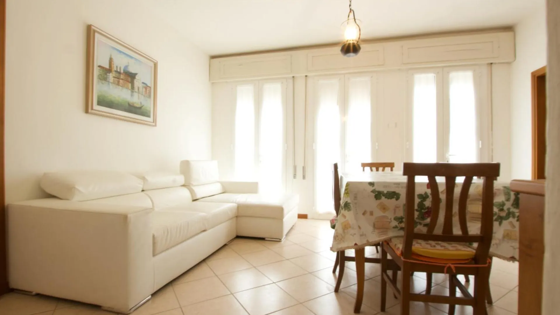 Appartement 12 Accesso - Home Immobiliare Jesolo Italië